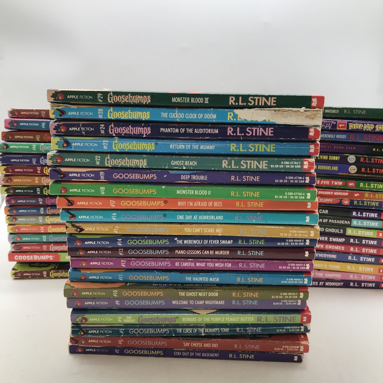 Lot of 55 Goosebumps Paperback Book Lot R L Stine Scholastic-90&rsquo;s & 2000&rsquo;s Mixed