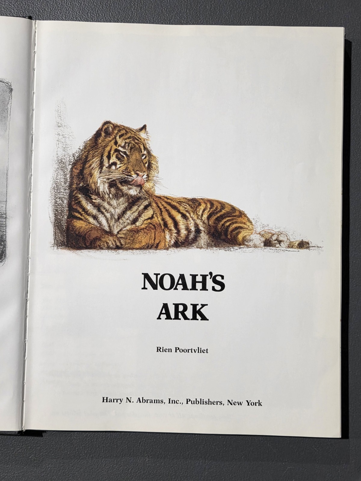 Vintage Noah&rsquo;s Ark Rien Poortvliet HC Beige Illustrated 1986 Abrams Netherlands