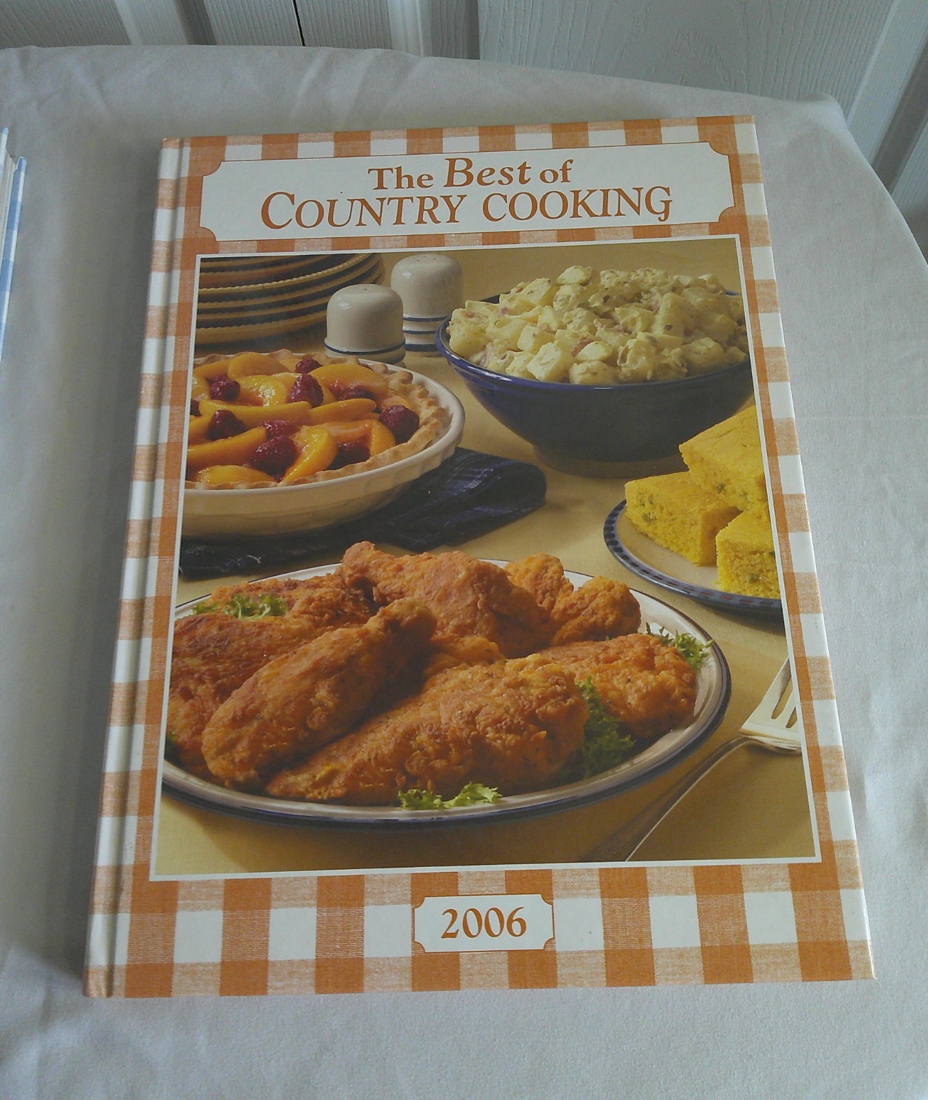 Best of Country Cooking, Cook Book&rsquo;s 2005 and 2006, 184 pages each