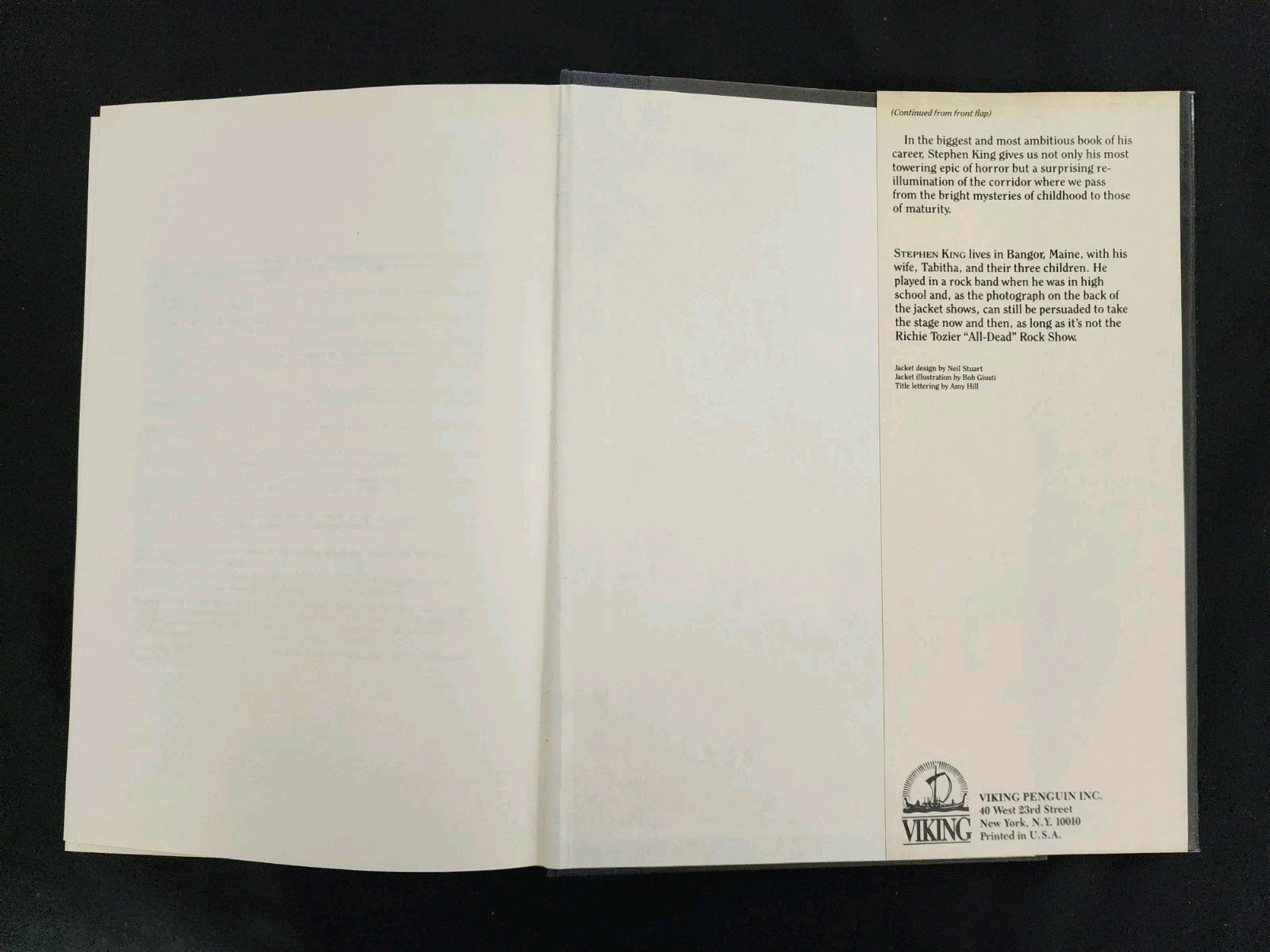Stephen King- « It » Hardcover Book 1986 Viking Penguin Group *Read Description*