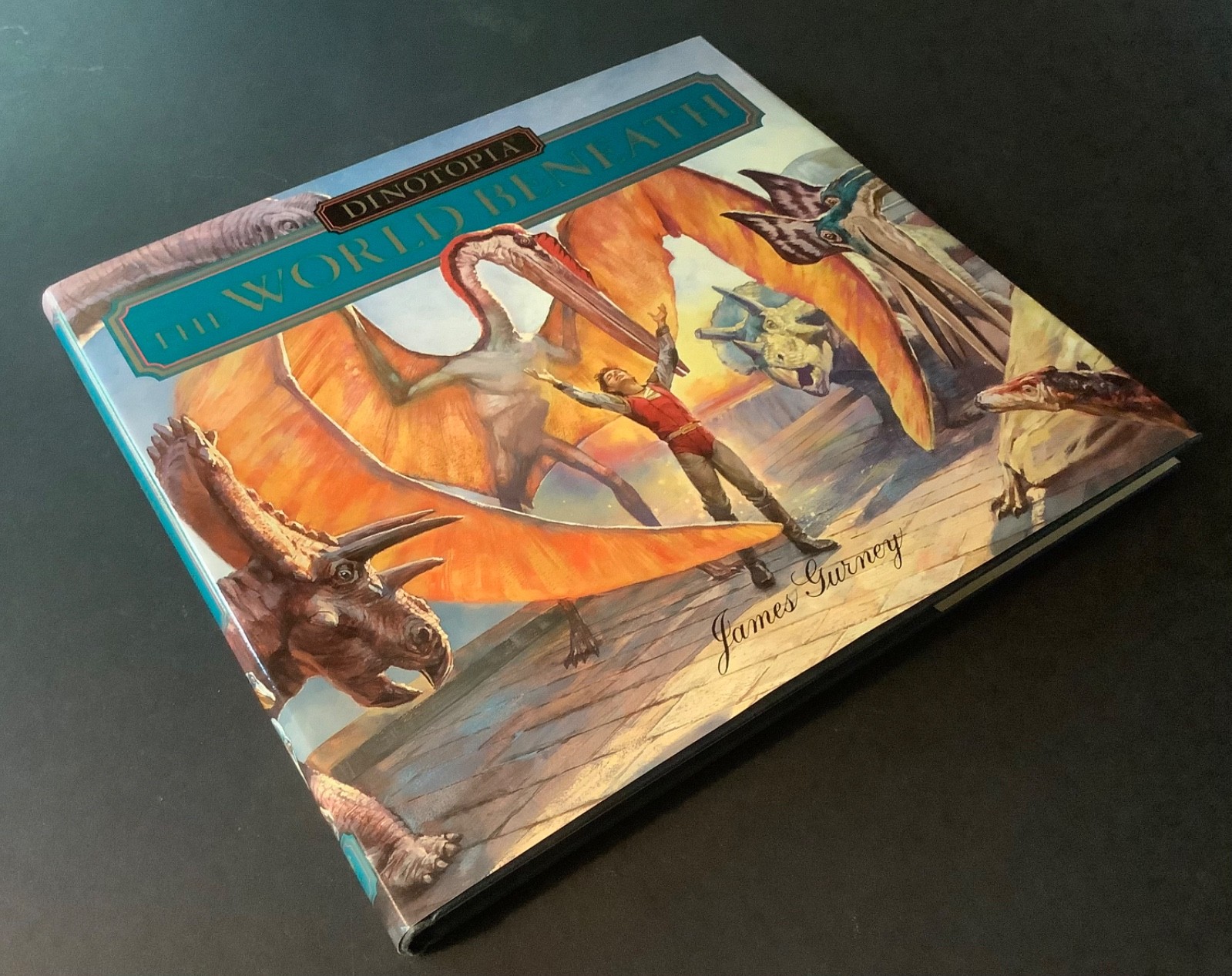 DINOTOPIA: THE WORLD BENEATH Written & Illus. by James Gurney 1st Ed. 1995 HC/DJ