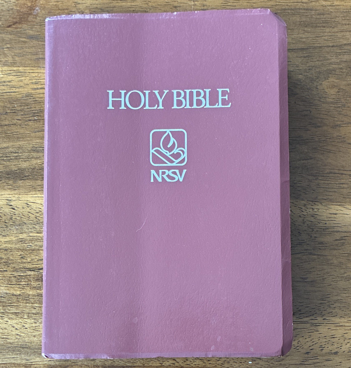 Thomas Nelson Holy Bible NRSV Faux Leather Bound English Inscribed