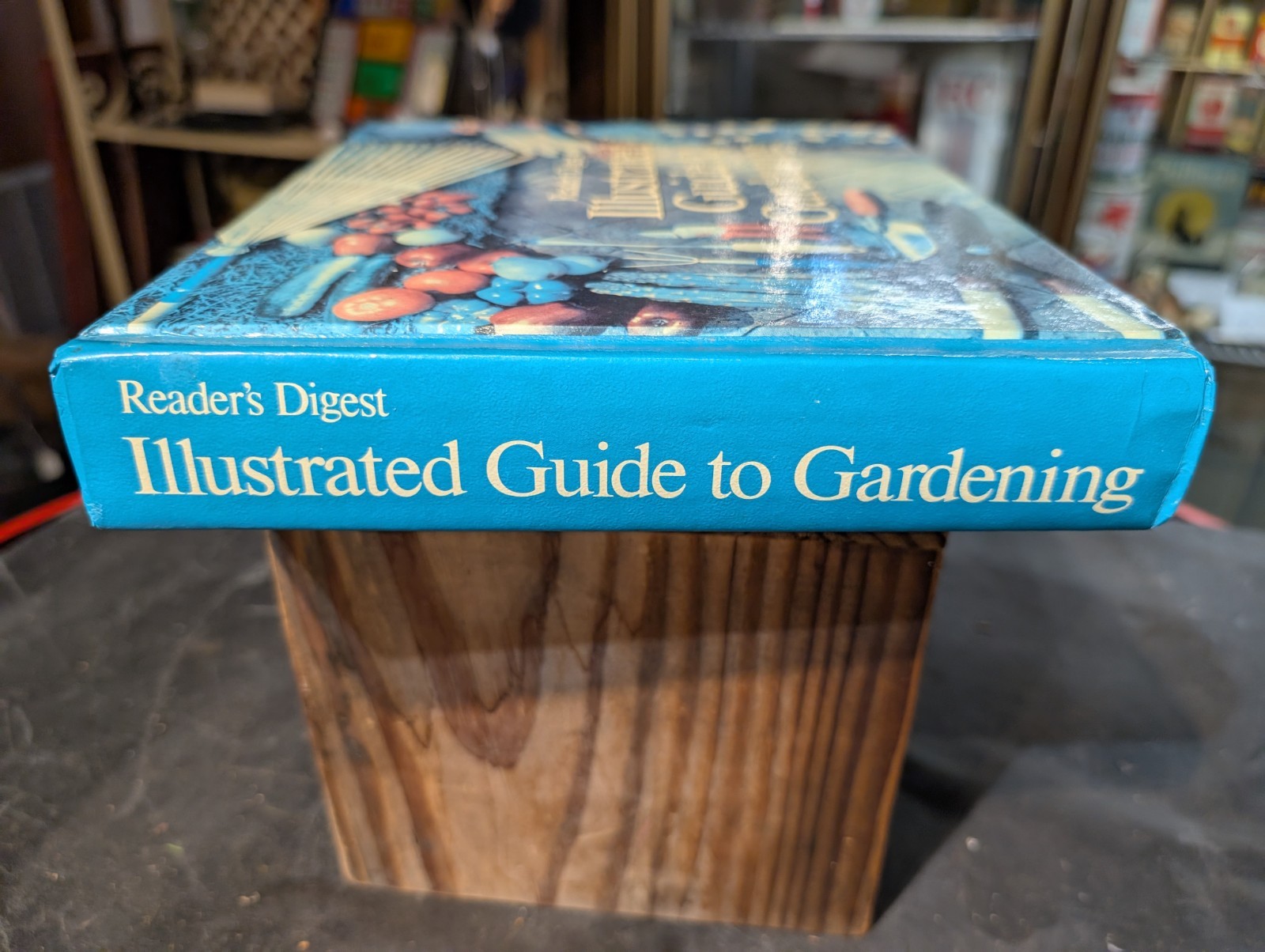 Original 1978 Reader&rsquo;s Digest Illustrated Guide To Gardening 672 Pages