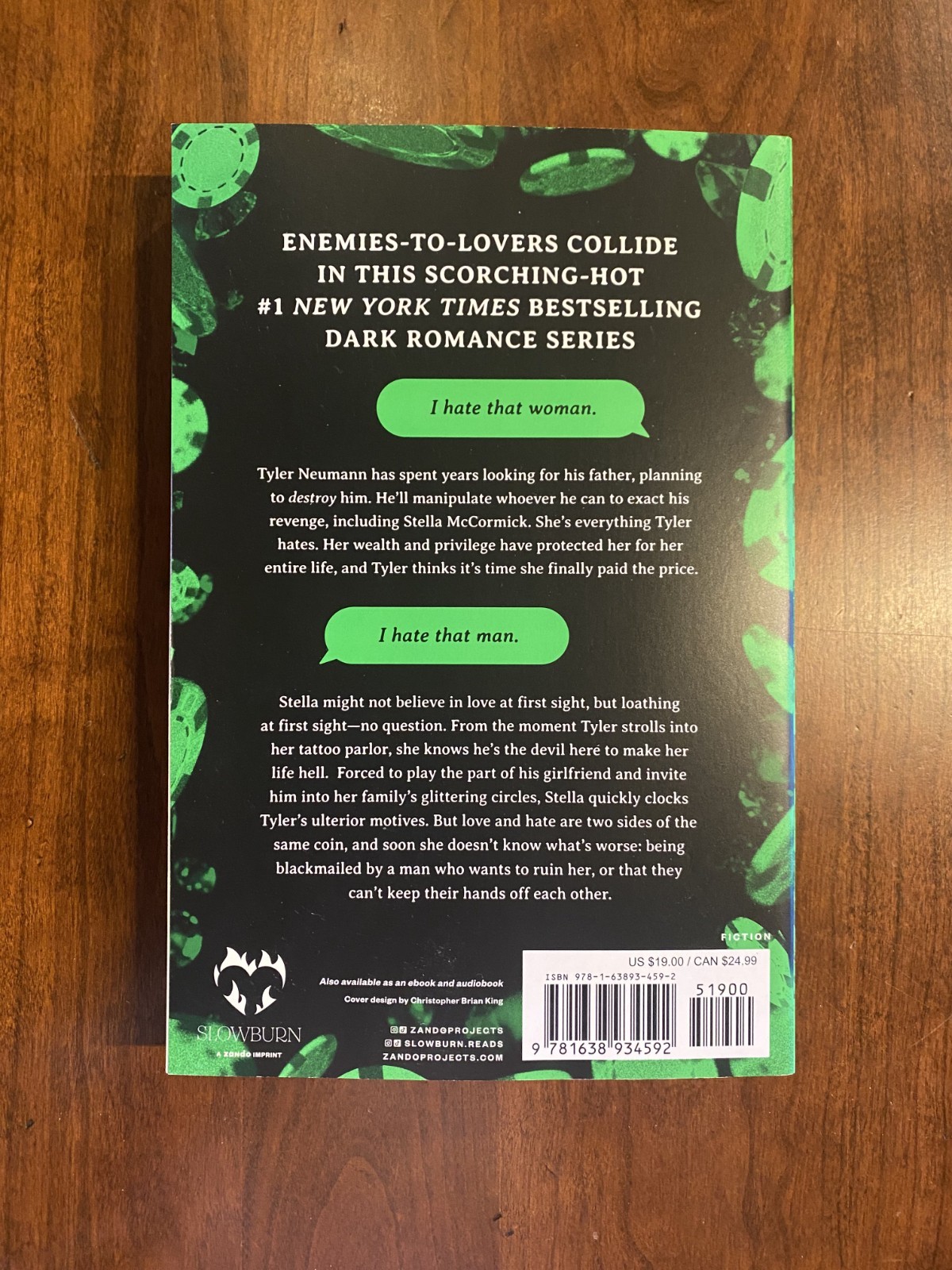 Navessa Allen « Game On » Books-A-Million Exclusive Autograph