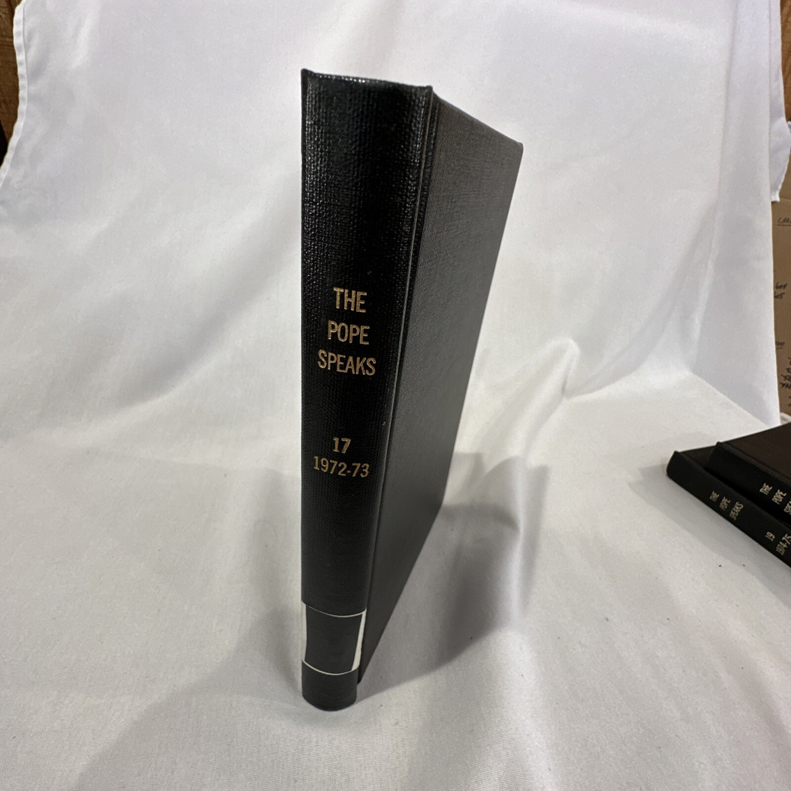 1972-73 The Pope Speaks #17 Daily Messages, Hard Back Book, Library Edition BM31
