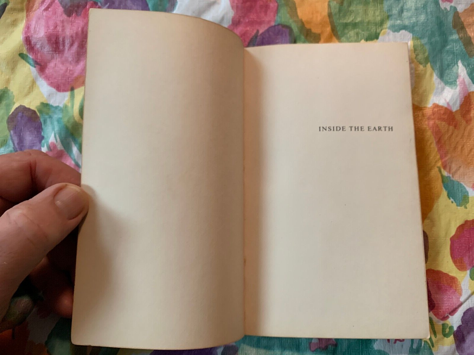 1968 « Inside The Earth » By Rose Wyler & Gerald Ames PB A Golden Book 7707