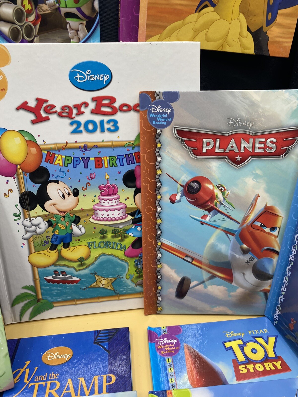 2010&rsquo;s Disney&rsquo;s Wonderful World of Reading Lot 23 Hardcover Books