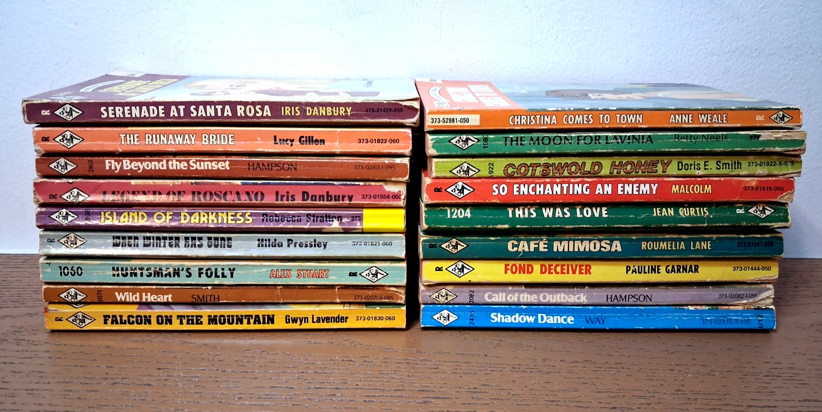 Lot of 18 Vintage Harlequin Romance Books 1960&rsquo;s 1970&rsquo;s Red Page Edges