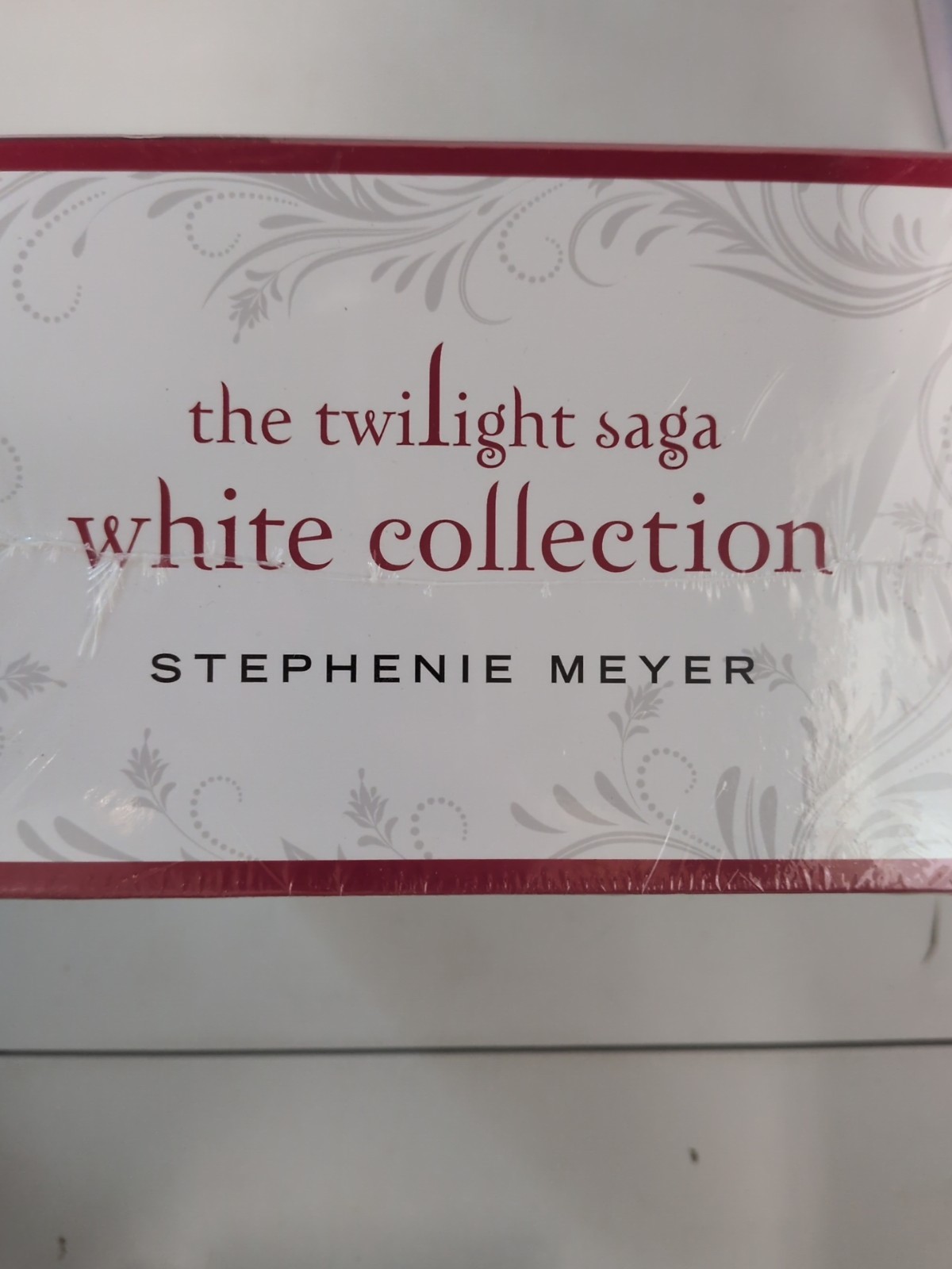 Twilight Saga White Collection by Stephenie Meyer (2022, Trade Paperback / Trade