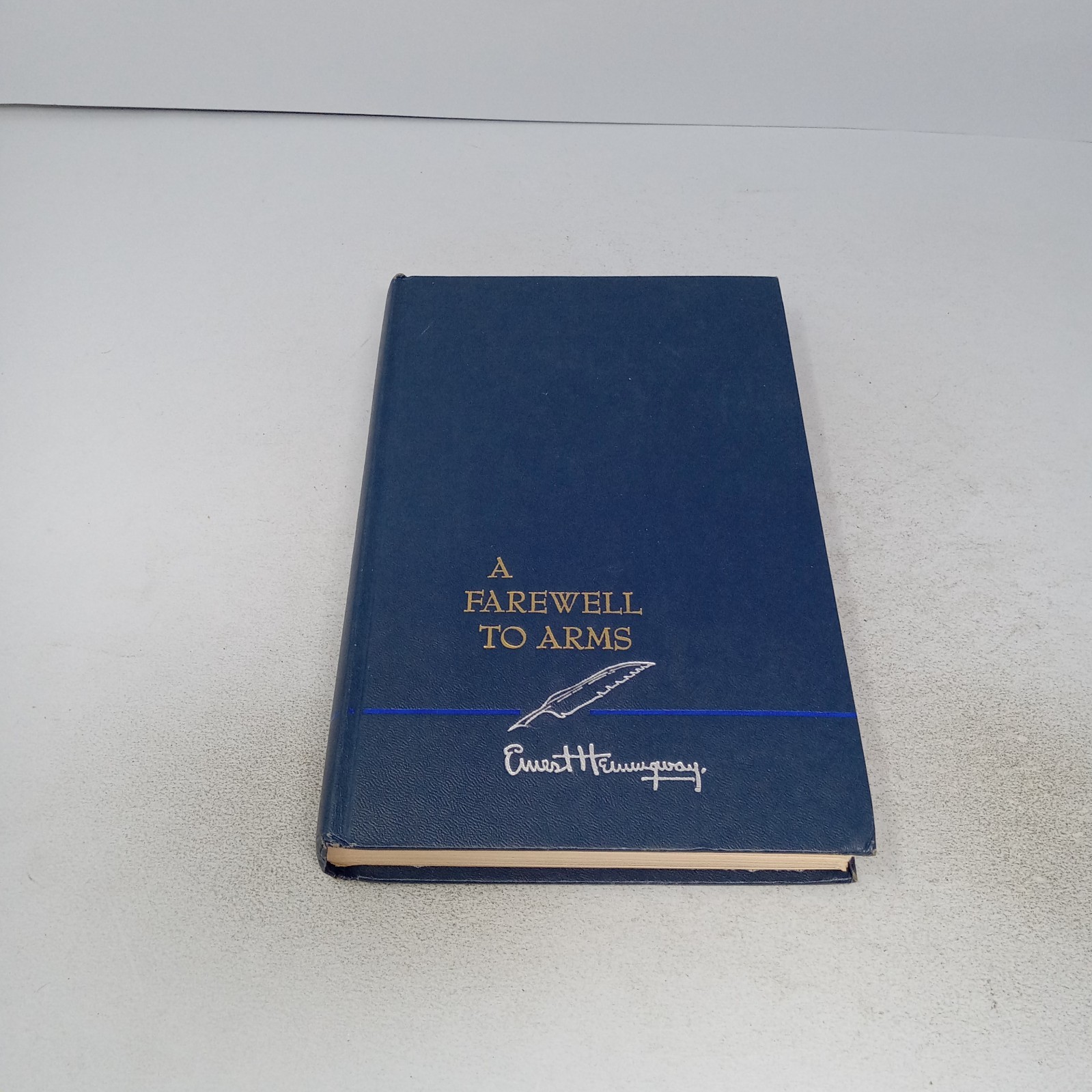 A Farewell to Arms: 1957 Charles Scribner&rsquo;s Sons Hardcover by Ernest Hemingway
