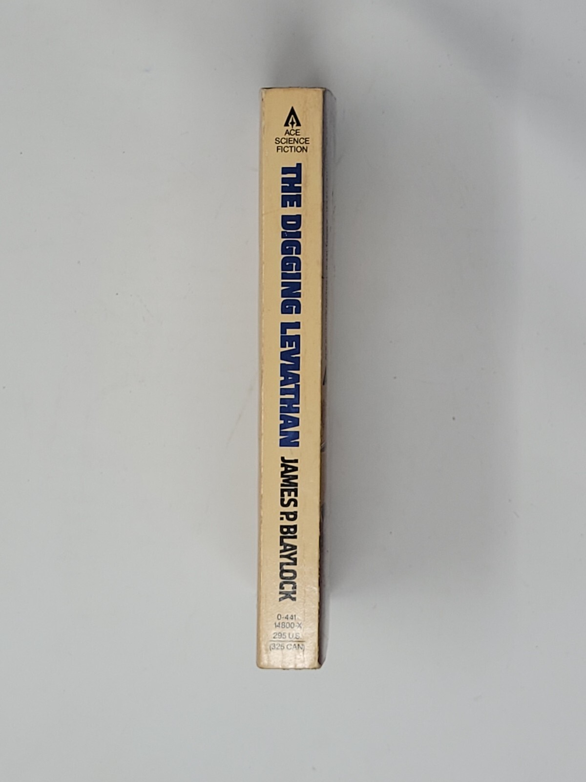 JAMES P. BAYLOCK (JAMES GURNEY) SIGNED 1ST – The Digging Leviathan