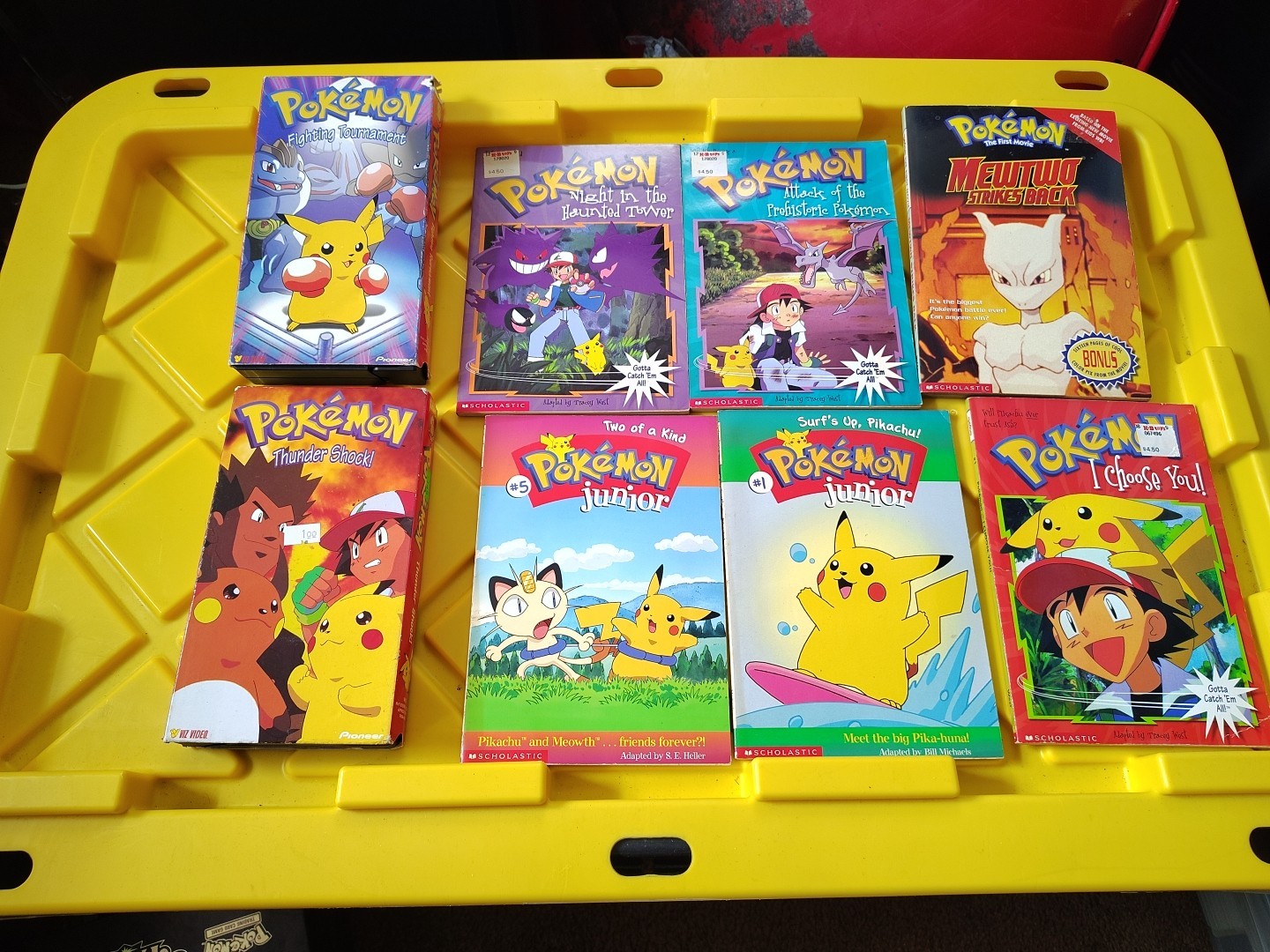 Pokemon Lot Of 6 Children&rsquo;s Chapter Books Vintage 2 VHS Pokemon VHS