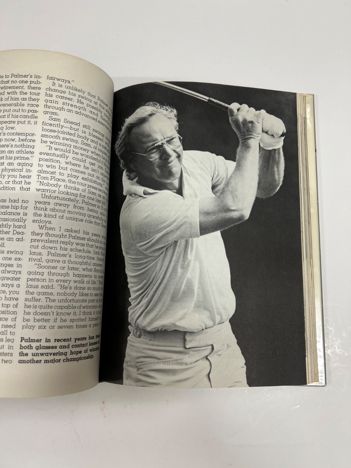 2 Vintage Golf Books « The Swing » 2001 & »Super-Stars of Golf » 1978