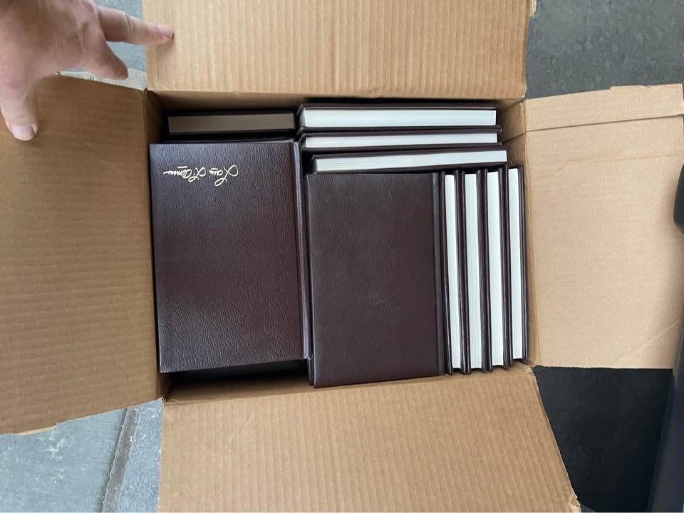 Louis L’amour Lamour Leatherette Books Set Bantam Lot Set Great Condition 115