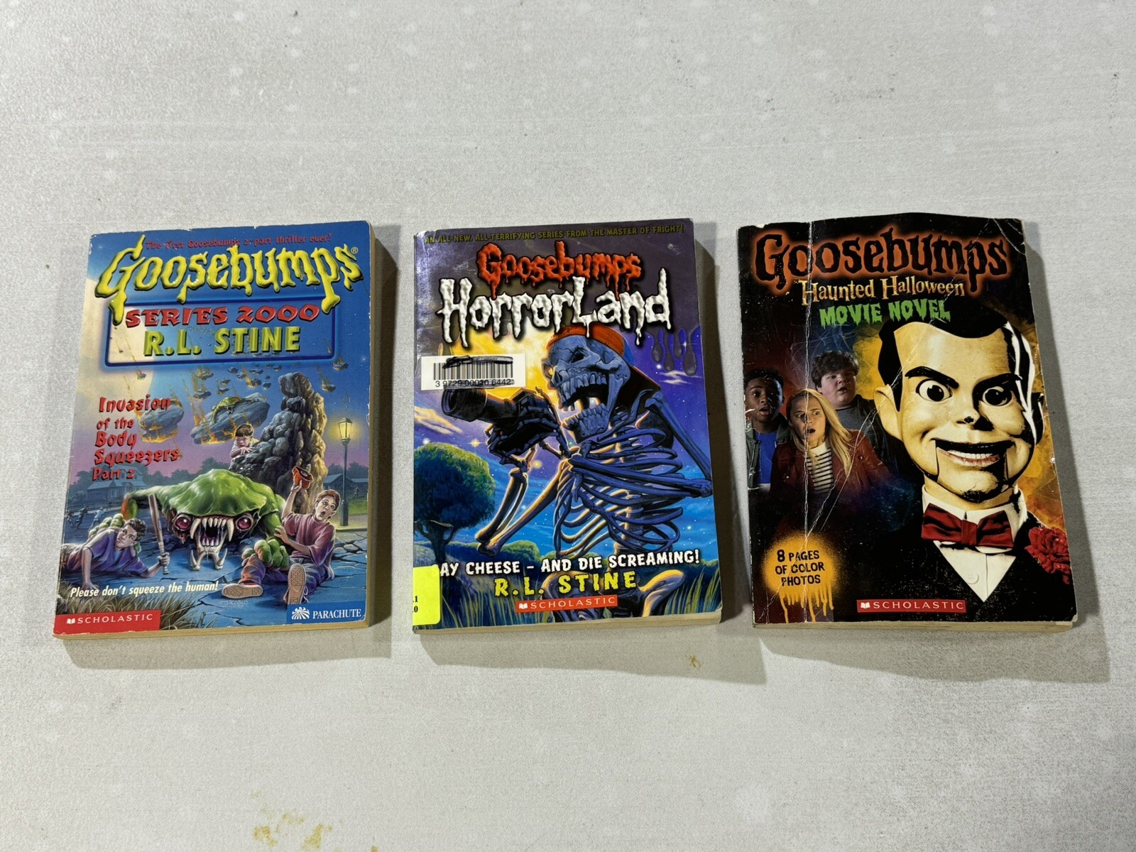 Lot of 14 Vintage RL Stine Books – Fear Street Goosebumps Paperbacks Horror READ