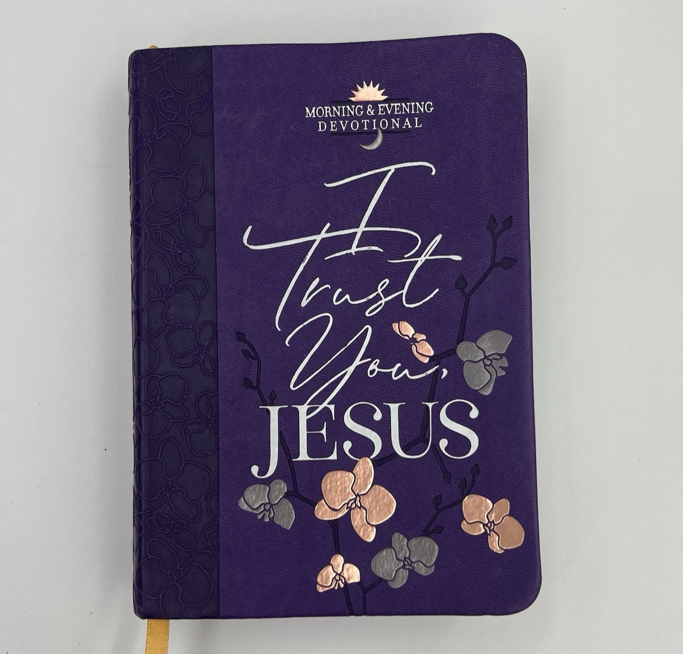 Morning and Evening Devotional « I Trust You Jesus » 736 Pages Purple Leather