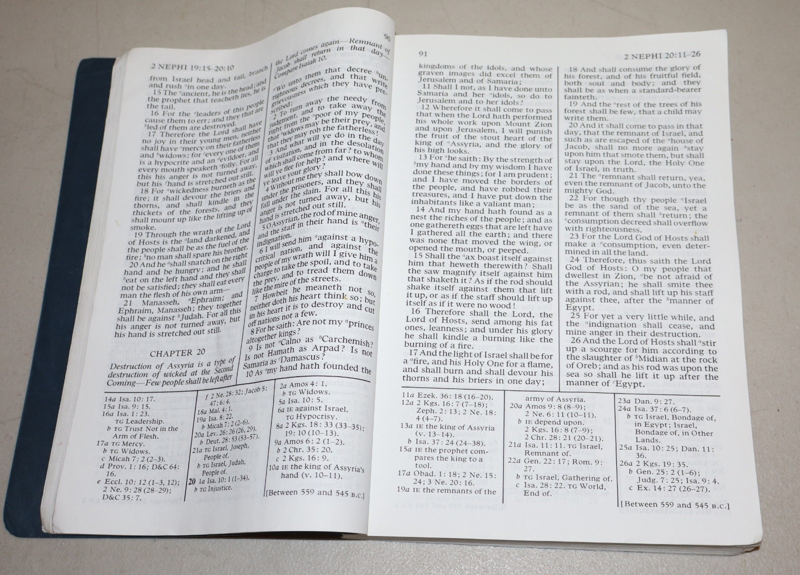1995 Extra Large Book of Mormon LDS PB 12&Prime; x 8.5&Prime;