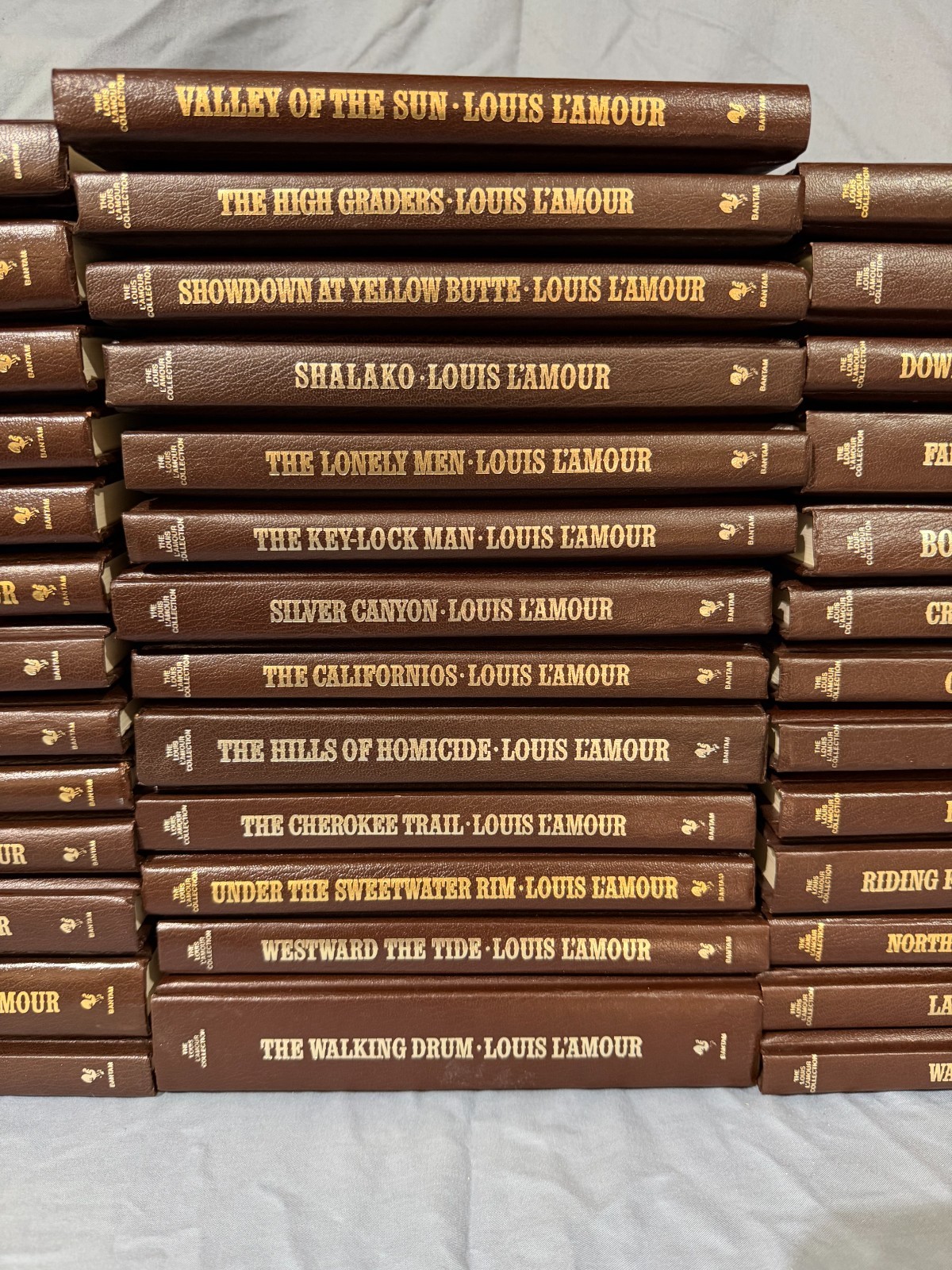 Louis L&rsquo;Amour Leather Books Western (Choose Your Title)