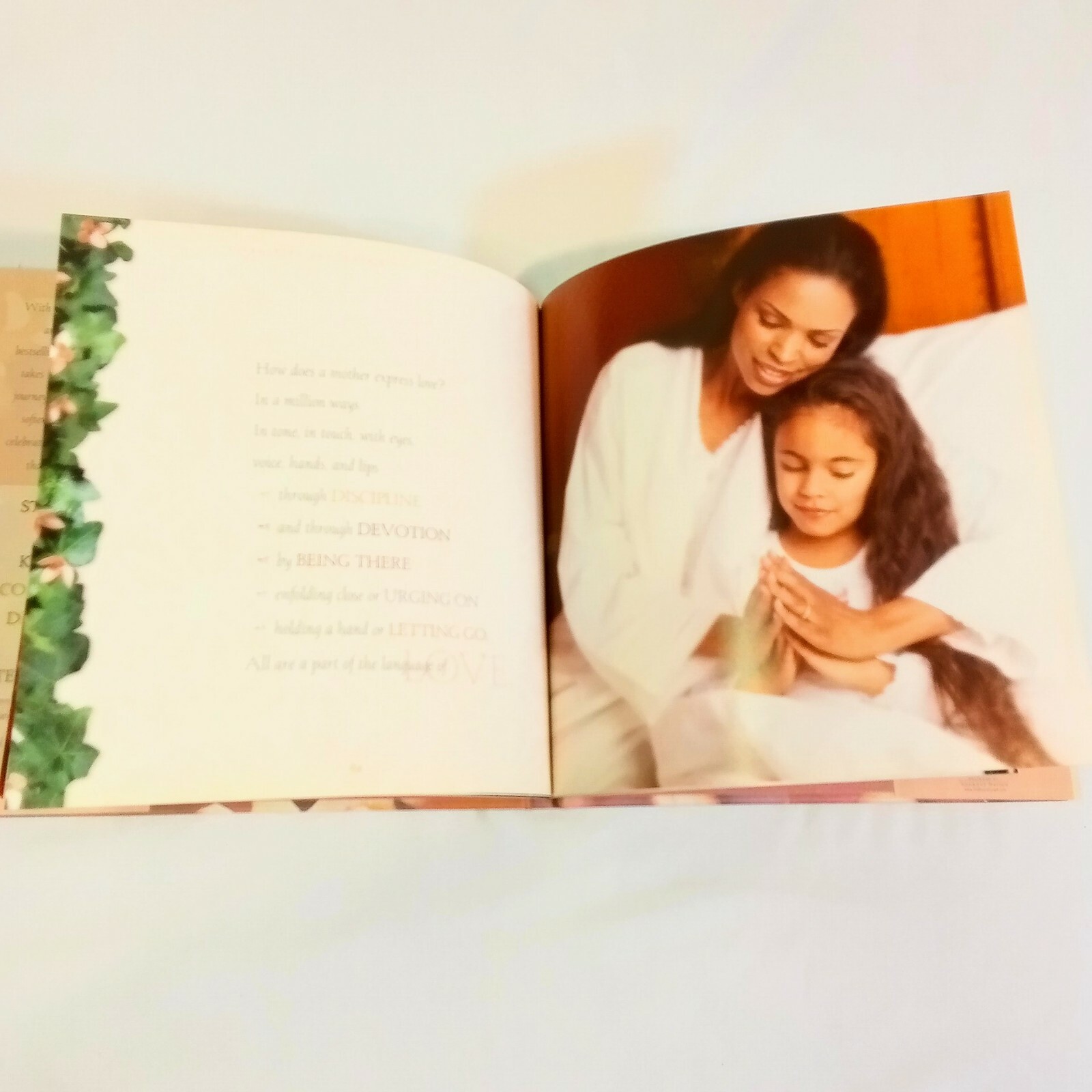 « Celebrating the Inner Beauty of Woman » by Janette Oke Bethany House Pub Gift 3