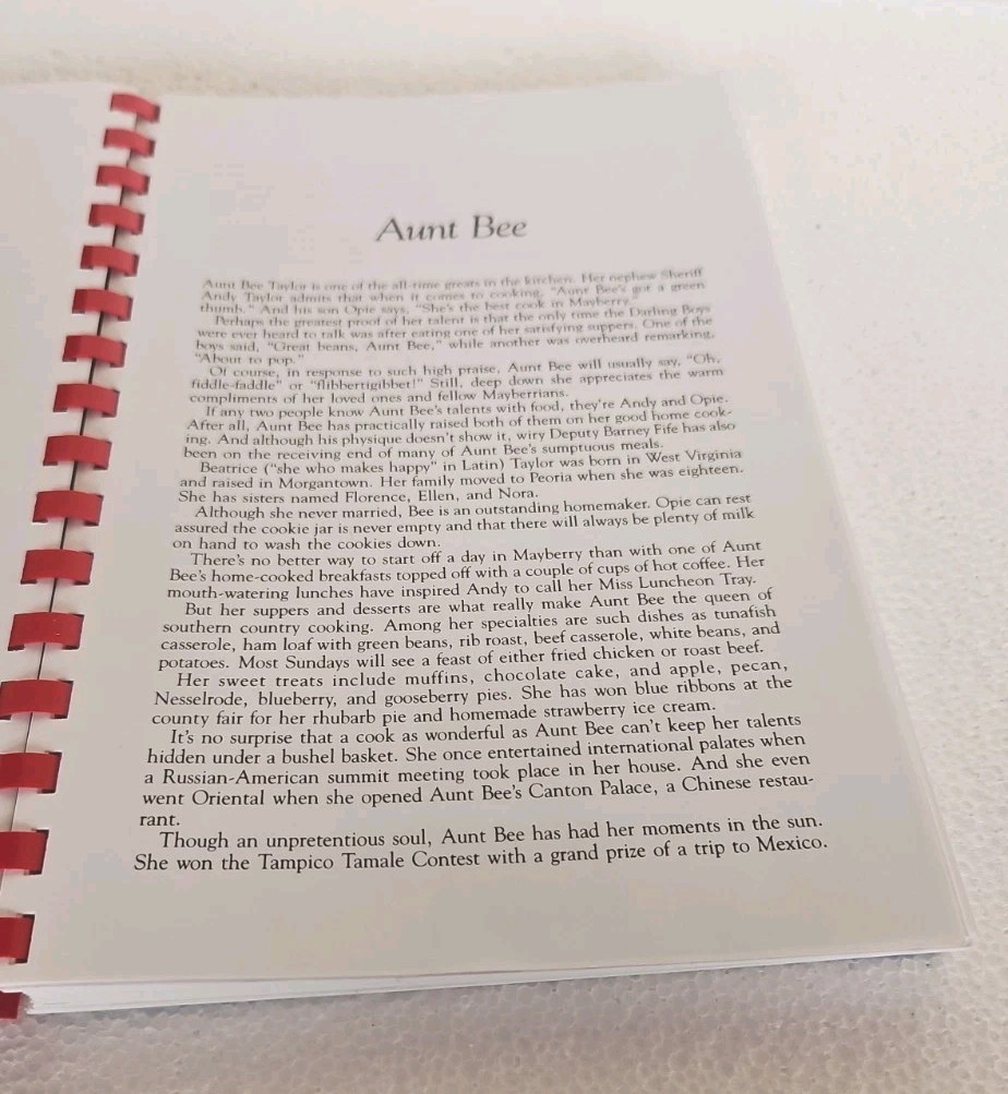 Aunt Bee&rsquo;s Mayberry Cookbook – Spiral-bound By Ken Beck and Jim Clark