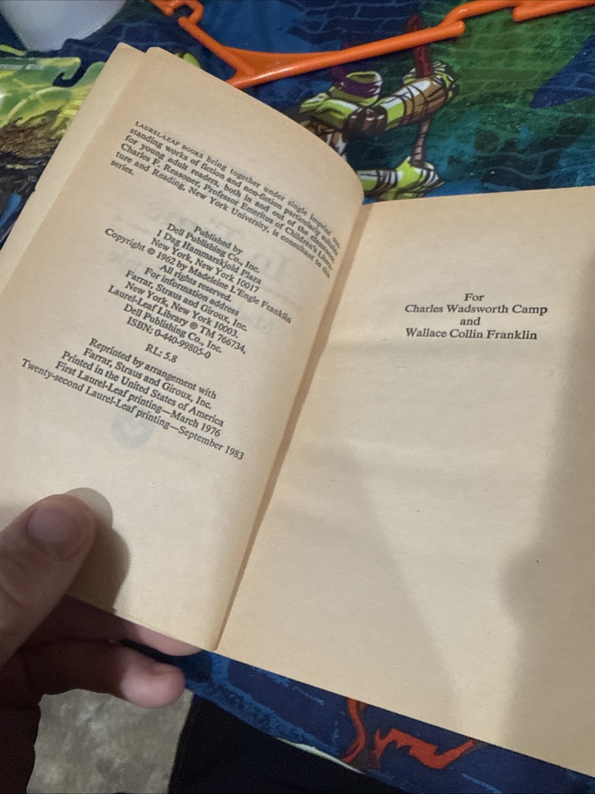A WRINKLE IN TIME by Madeleine L&rsquo;Engle 1976 Dell Laurel Leaf PB Stranger Things