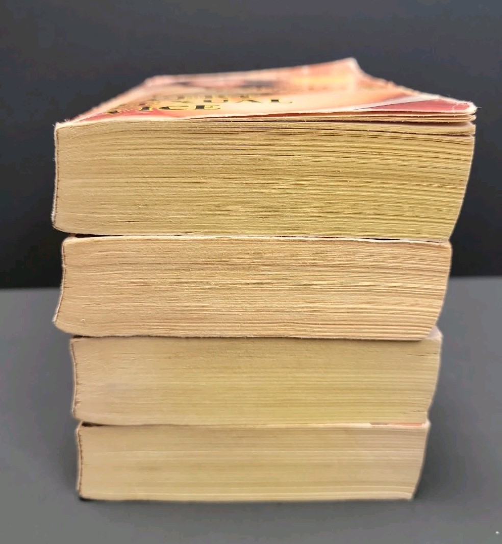 Lot of 4 1980&rsquo;s Vtg Paperback Beeline Double Novels SC