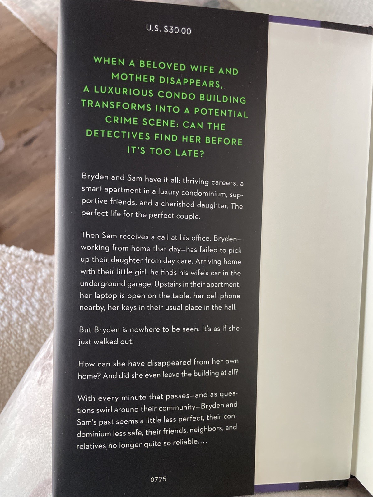 She Didnt See It Coming By Shari Lapena 2025 Novel Hardcover With Dust Jacket…