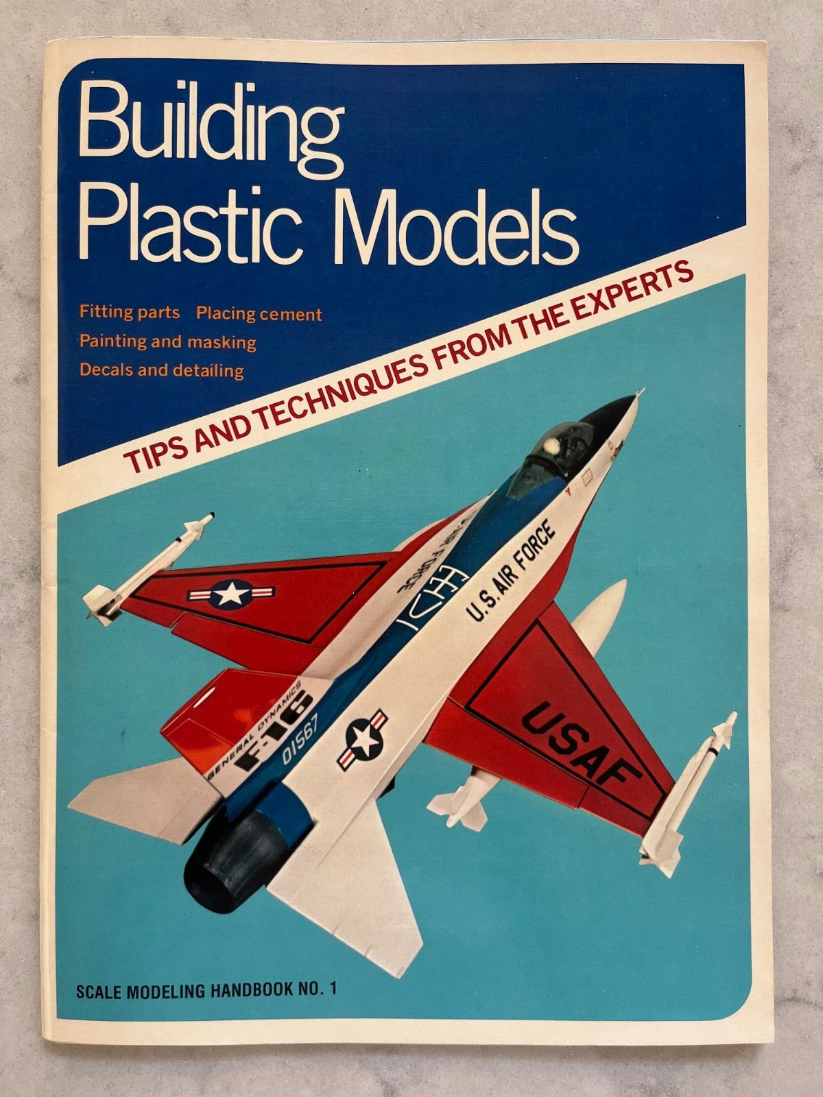 Building Plastic Models (book) by Robert Schleicher