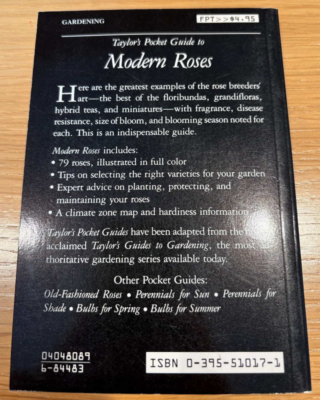 Set of 5 Taylor&rsquo;s Pocket Guides: Perennials Bulbs Spr/Sum Modern Roses Old Roses