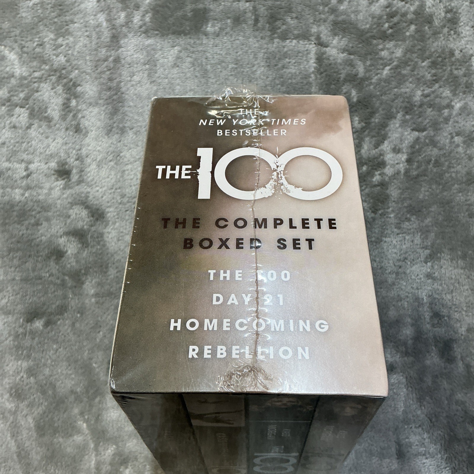 NEW The 100 Complete Boxset Kass Morgan Paperback Books CW Hype Sticker SEALED