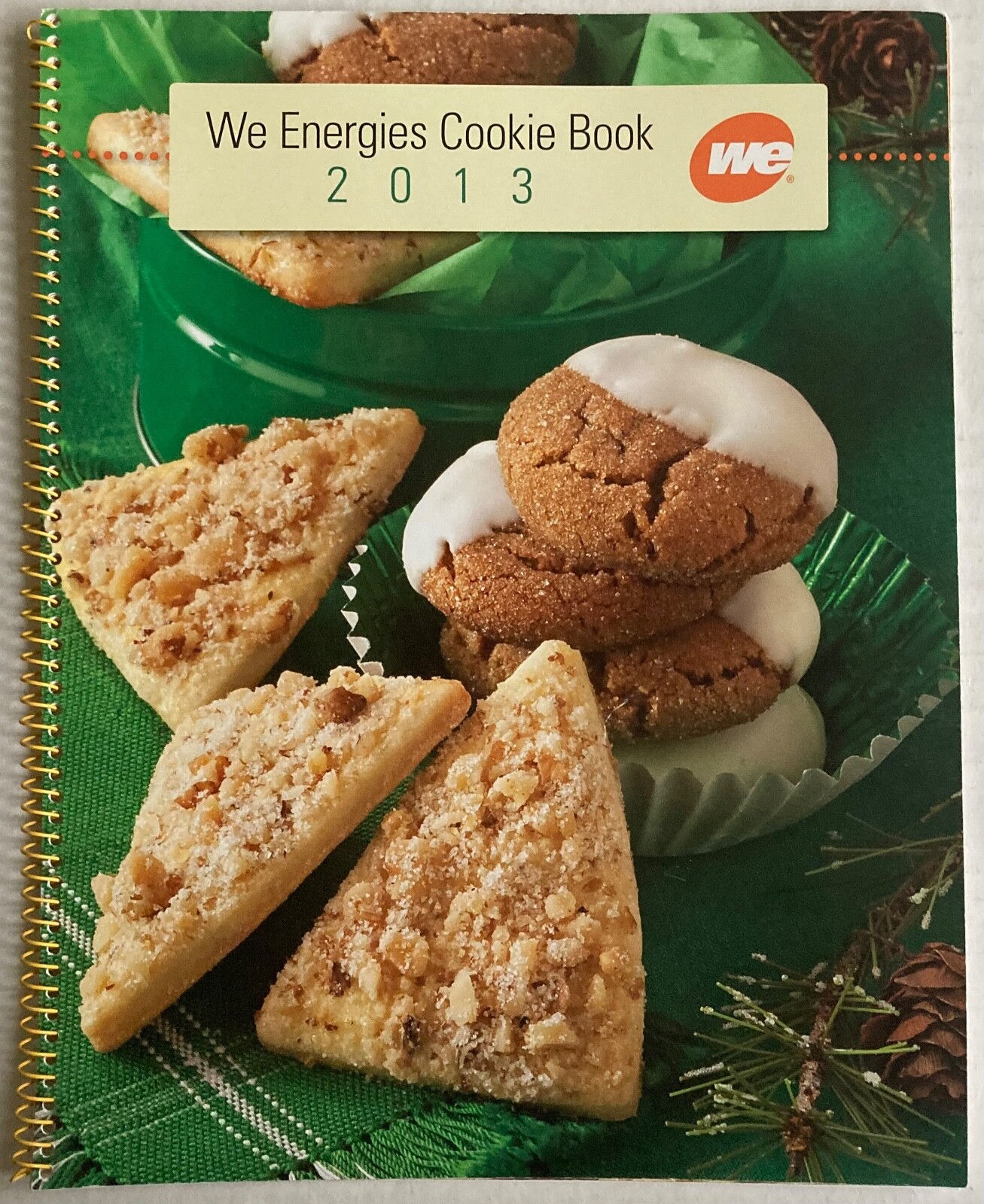 WE Energies Christmas Cookie Cookbooks Wisconsin Electric Various Years You Pick