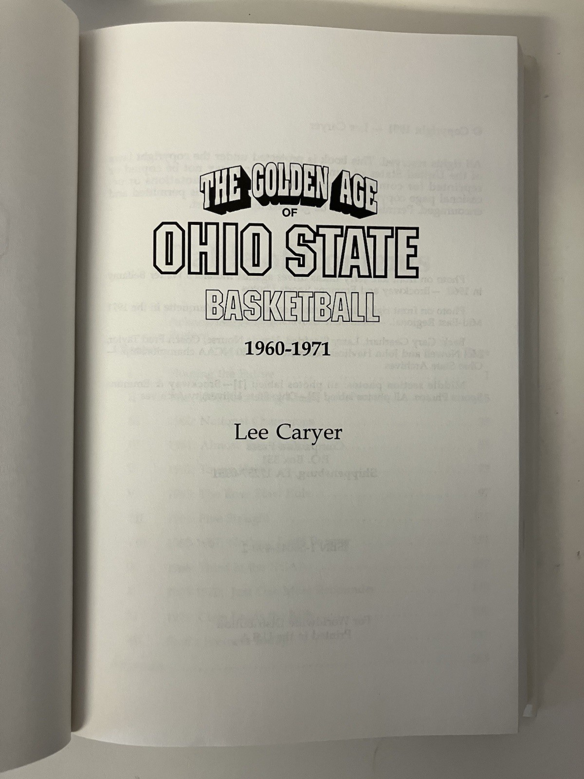 The Golden Age of Ohio State Basketball by Lee Caryer 1991 HCDJ VERY GOOD