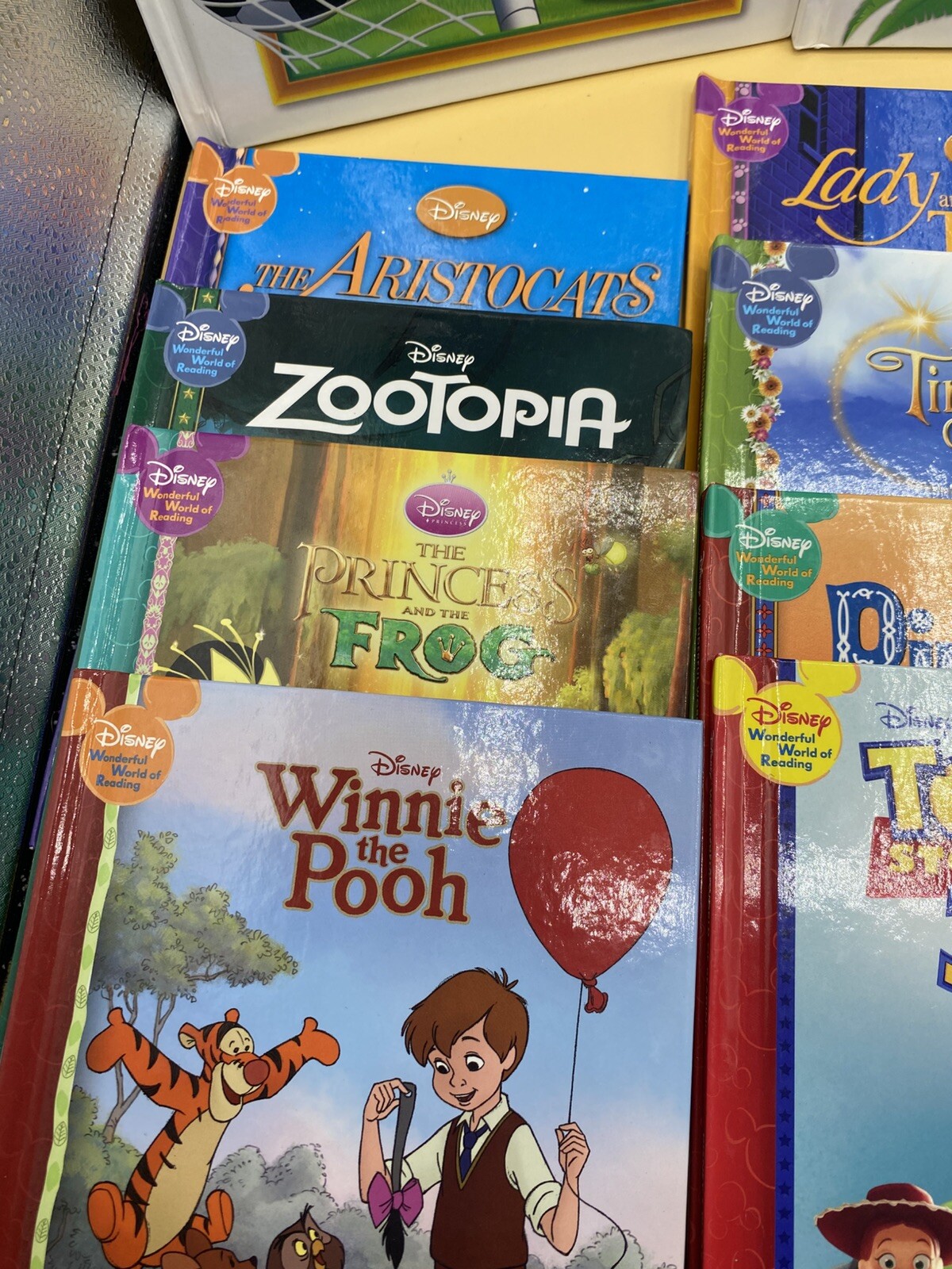 2010&rsquo;s Disney&rsquo;s Wonderful World of Reading Lot 23 Hardcover Books