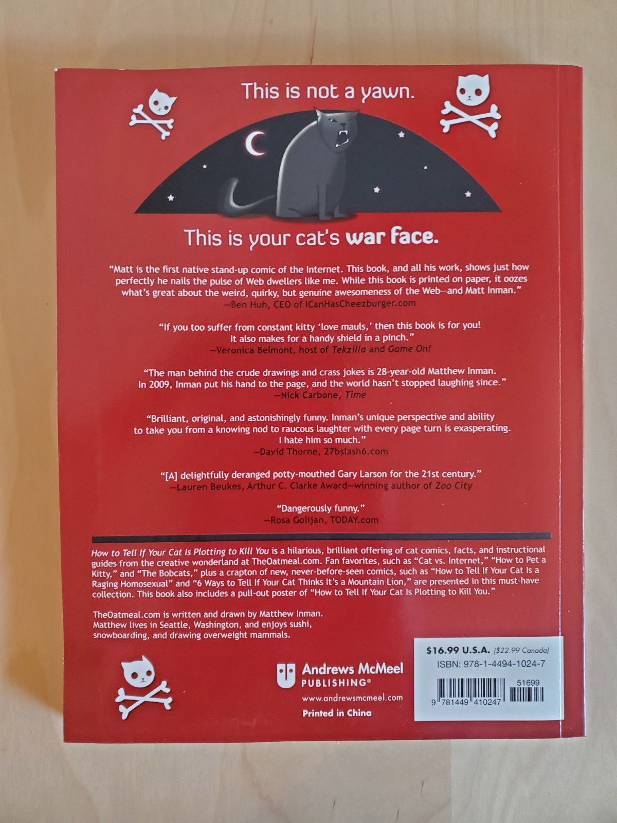 How to Tell If Your Cat Is Plotting to Kill You With Poster The Oatmeal 2012