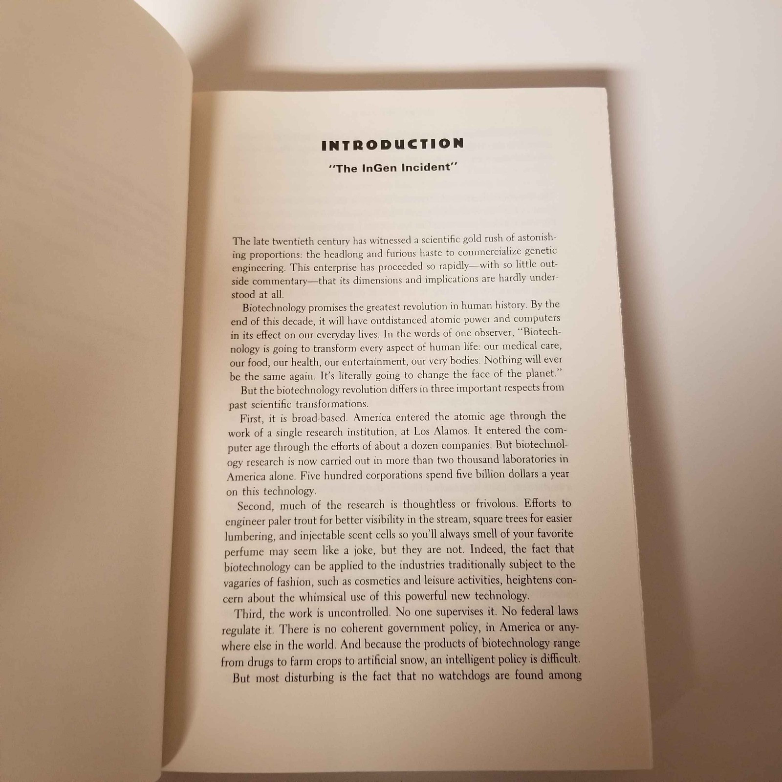 Jurassic Park by Michael Crichton First Trade Edition First Printing 1990 HCDJ