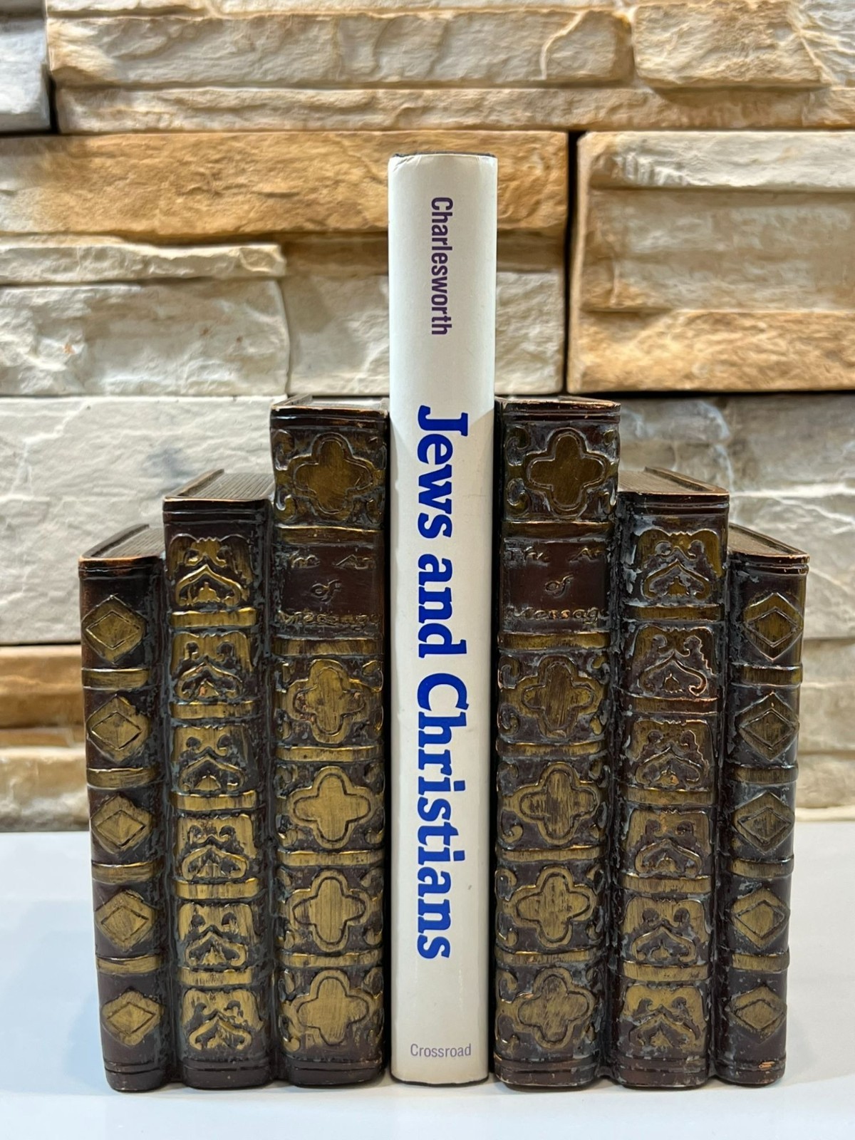 Jews and Christians Exploring the Past, Present, & Future James H. Charlesworth