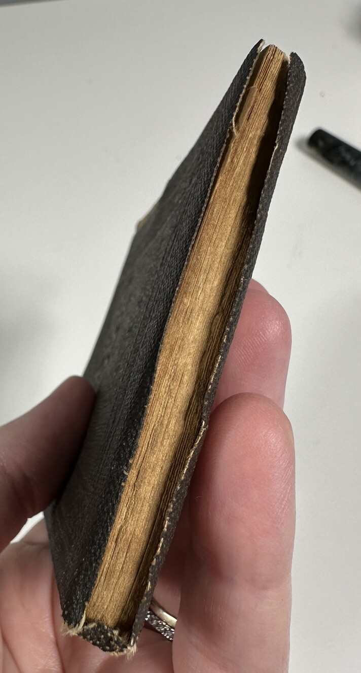 Little Leather Library – A CHRISTMAS CAROL Charles Dickens Antique Book 1920&rsquo;s