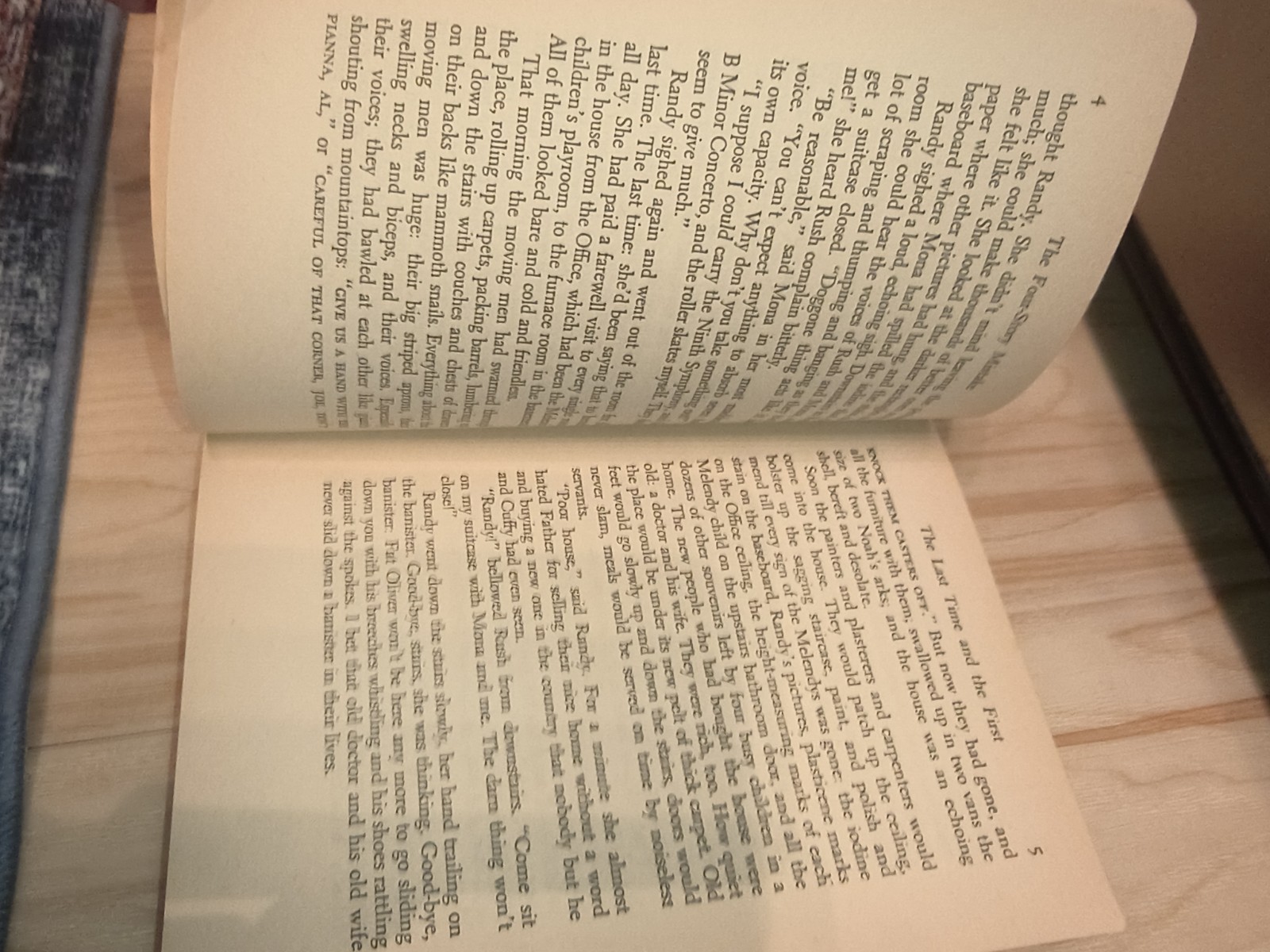 The Four-Story Mistake Elizabeth Enright 1973 Dell Yearling Children&rsquo;s Fantasy