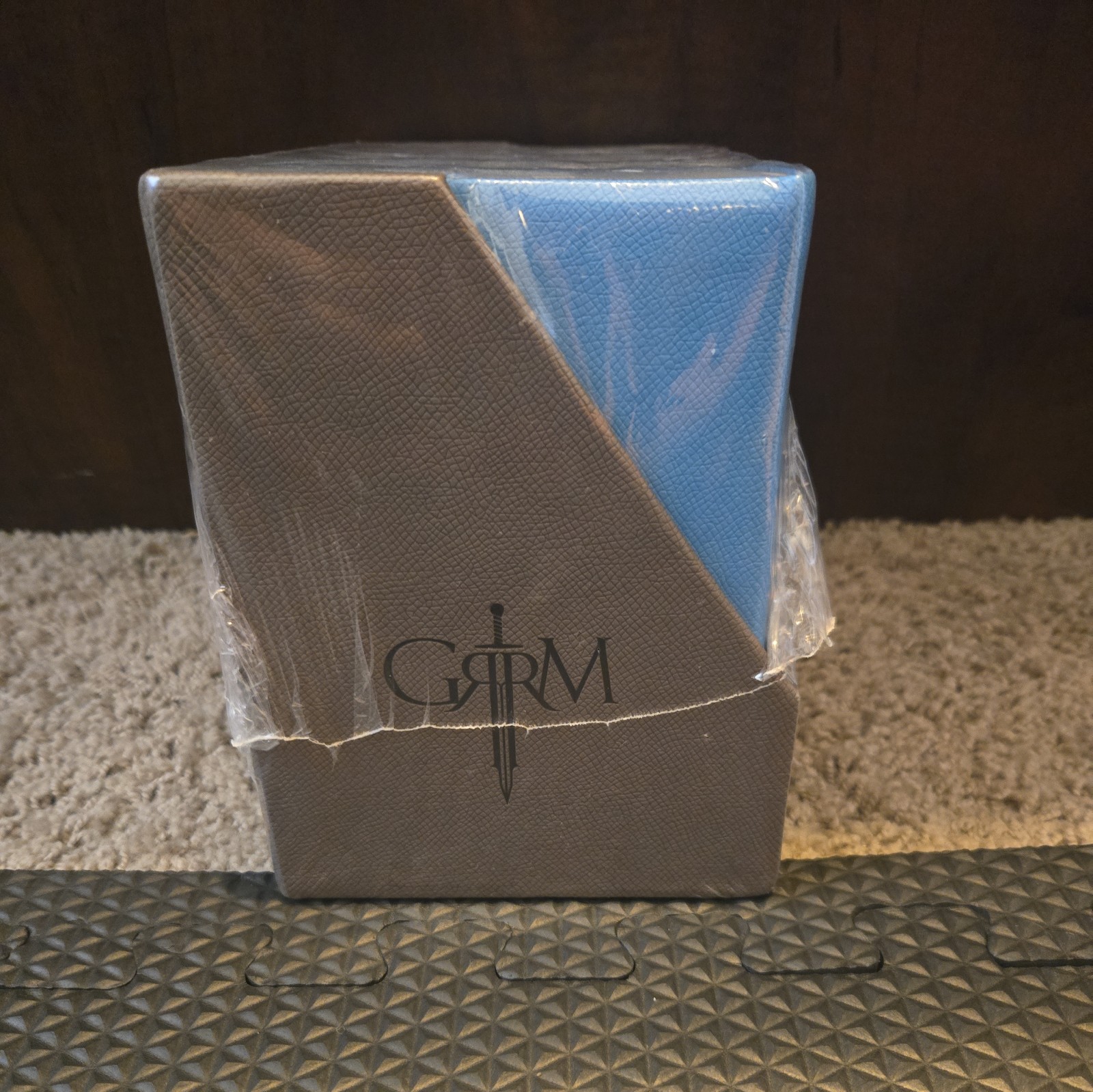 George R.R. Martin A Song of Ice and Fire Leather Cloth 5 Book Boxed Set Sealed