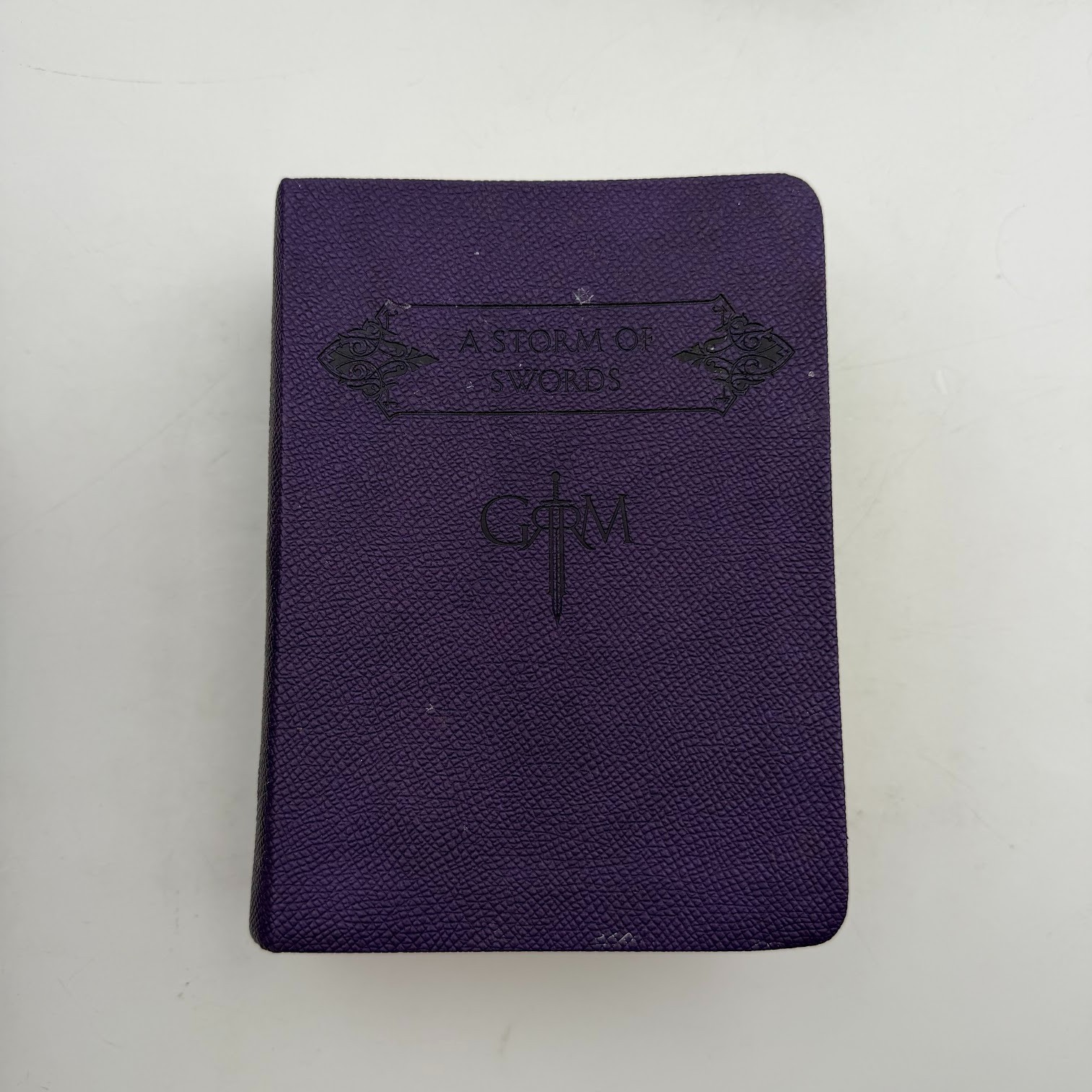 George R. R. Martin&rsquo;s a Game of Thrones Leather-Cloth Vol. 1-5 Set With Slipcase