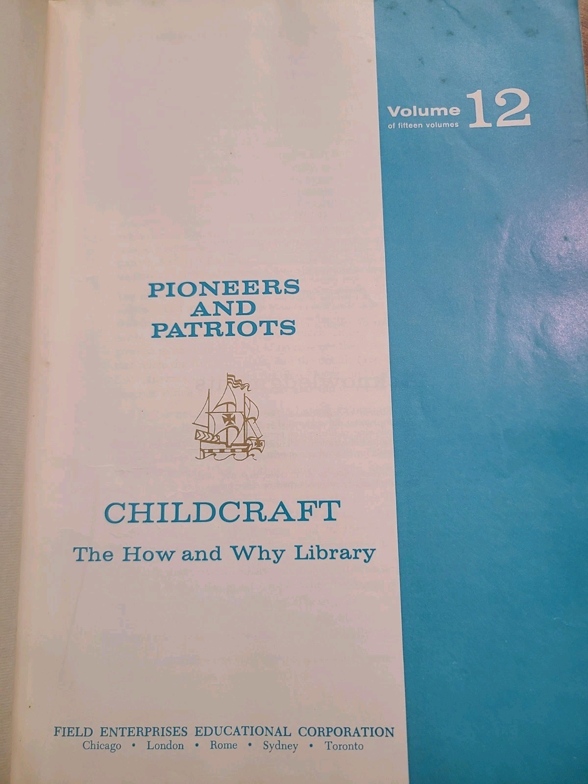 Vtg Childcraft Children&rsquo;s Books Hardcover 1964 Books Missing 3 & 13. Rainbow