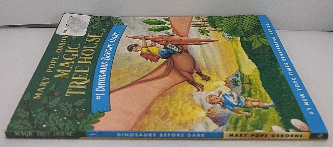 Dinosaurs Before Dark by Mary Pope Osborne (1992, Digest Paperback)