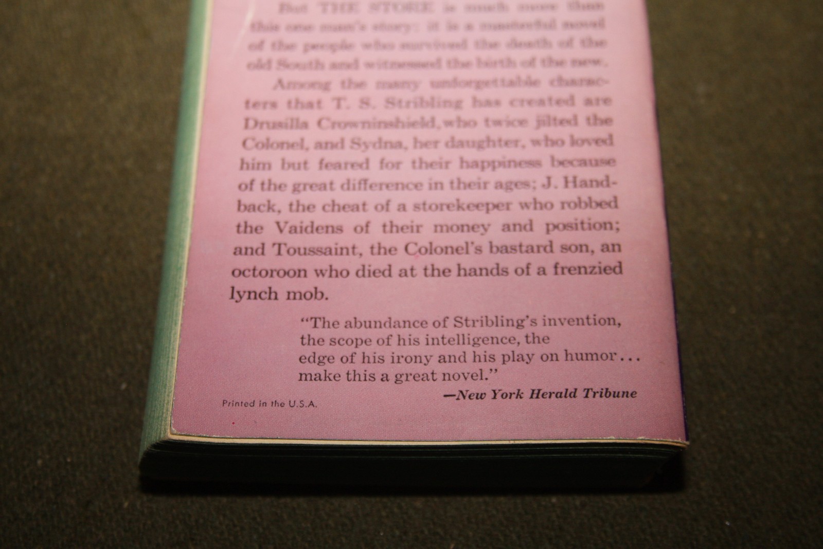 The Store by T. S. Stribling 1960&rsquo;s PB Avon V-2046 1933 Pulitzer Prize Winner