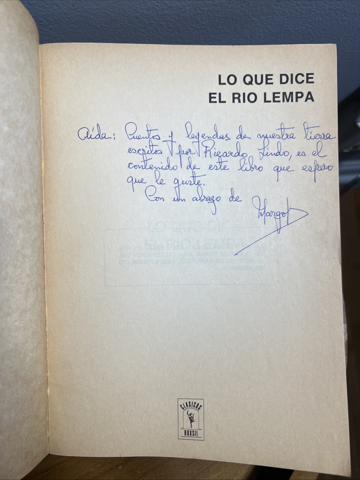 Lo Que Dice El Rio Lempa written by the Salvadoran author Ricardo Lindo1947–2016