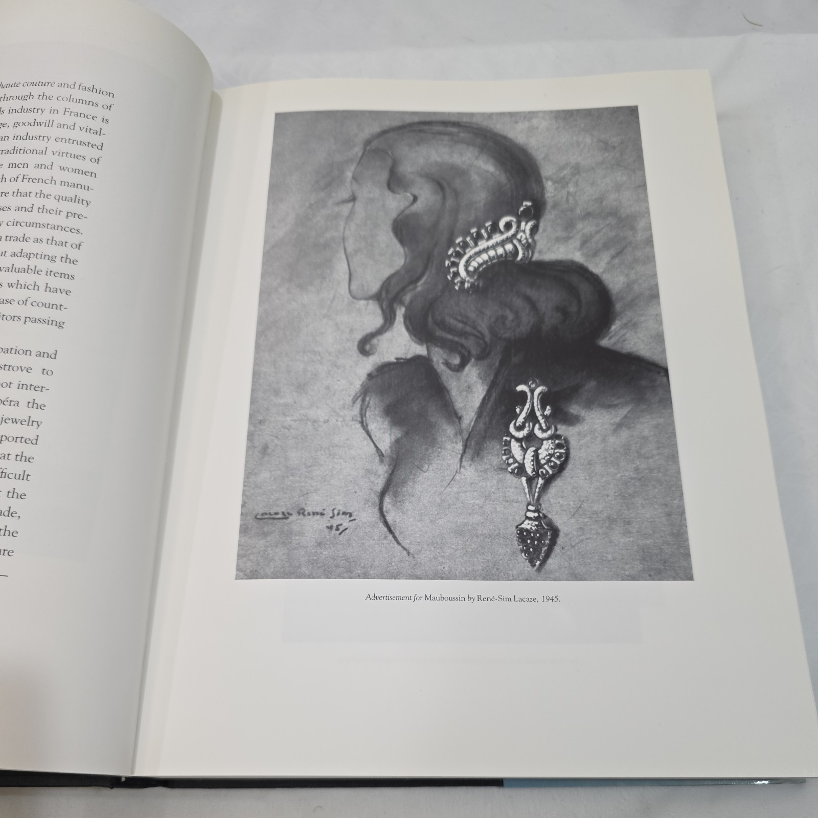 Jewelry of the 1940&rsquo;s and 1950&rsquo;s by Sylvie Raulet HC