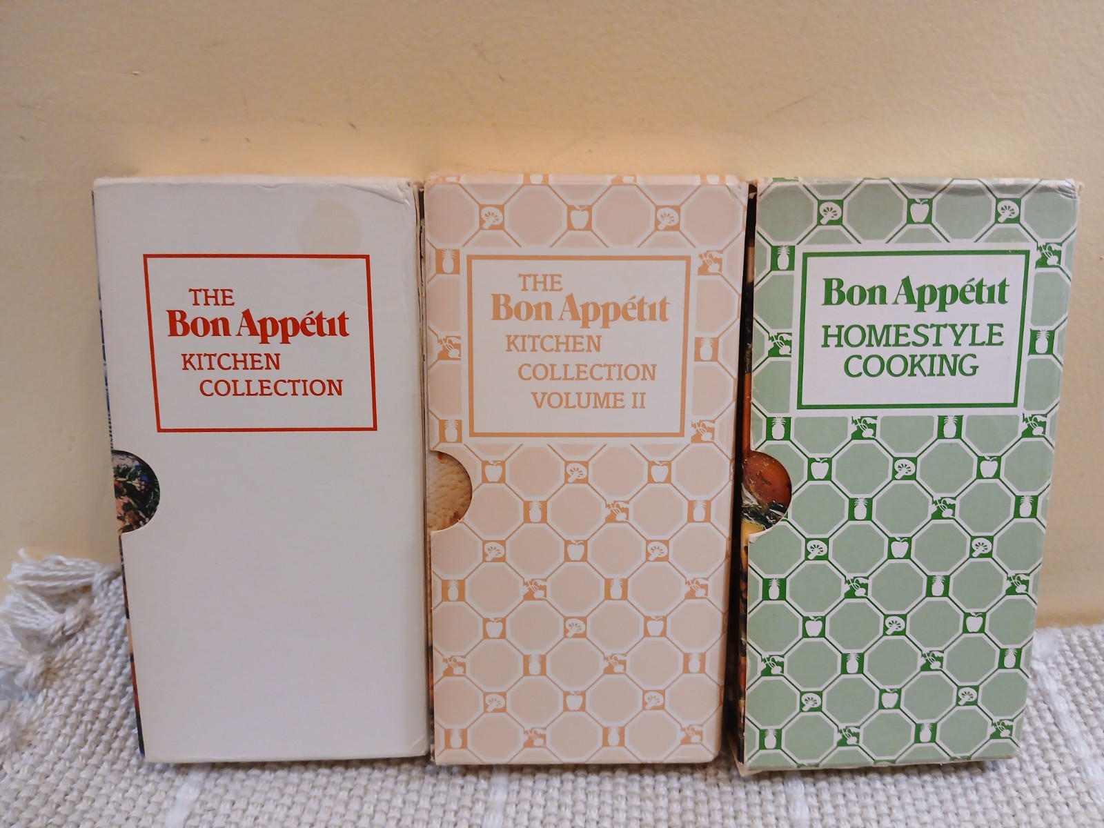 Vintage Bon Apetit Kitchen Collection & Homestyle Cooking MIni Cookbooks -bk1.1