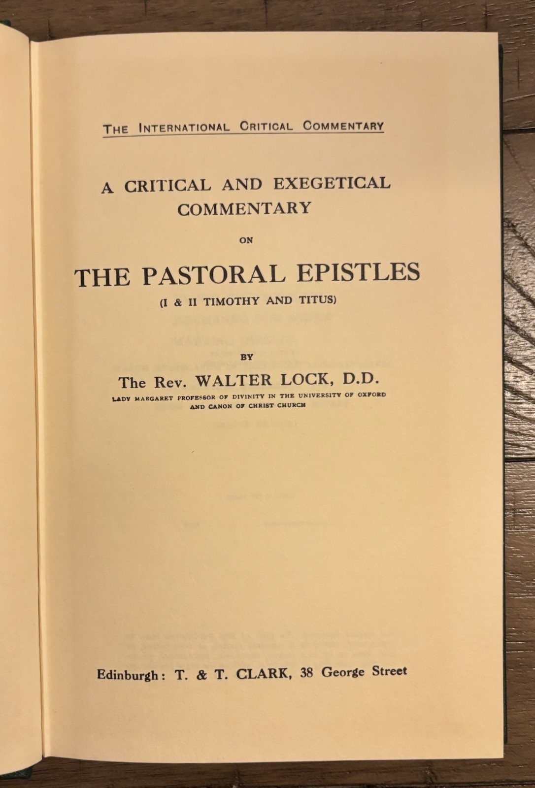 A Critical and Exegetical Commentary on the Pastoral Epistles by Walter Lock