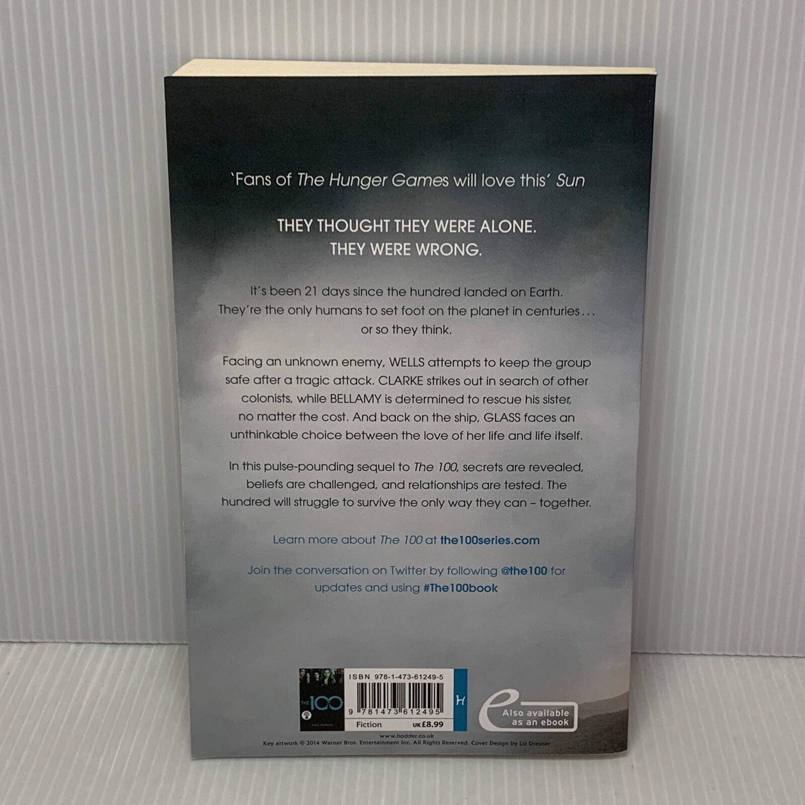 The 100: 4 Book Collection (100, Day 21, Homecoming, Rebellion) Kass Morgan, UK