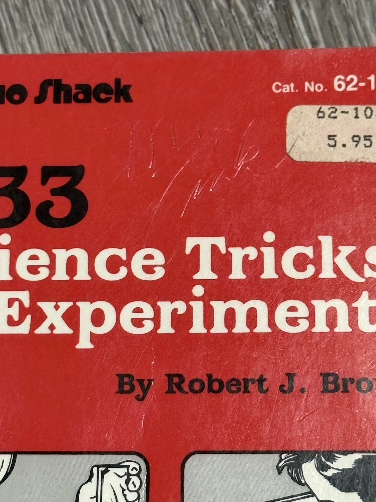 333 Science Tricks and Experiments by Robert J. Brown Radio Shack 62-1081 Book