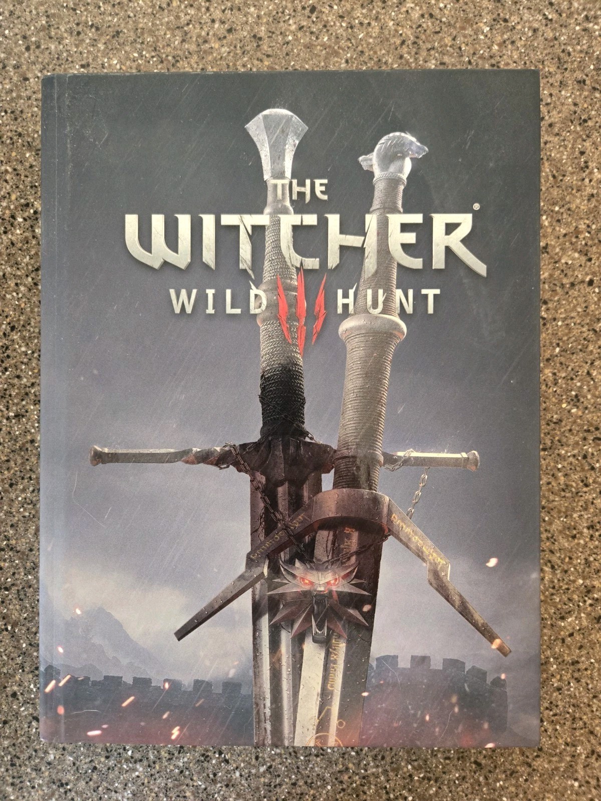 Witcher 3: Wild Hunt Official Collector&rsquo;s Edition Strategy Guide W/ MAP